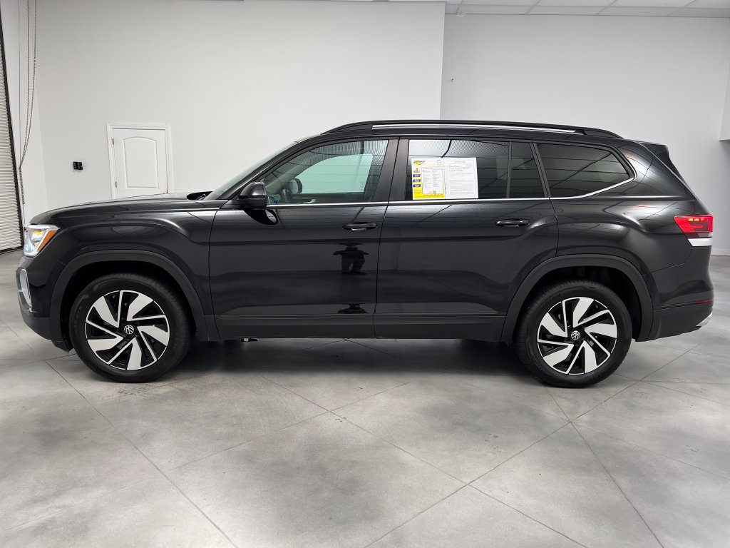 Used 2026 Volkswagen Atlas SE FWD image 5