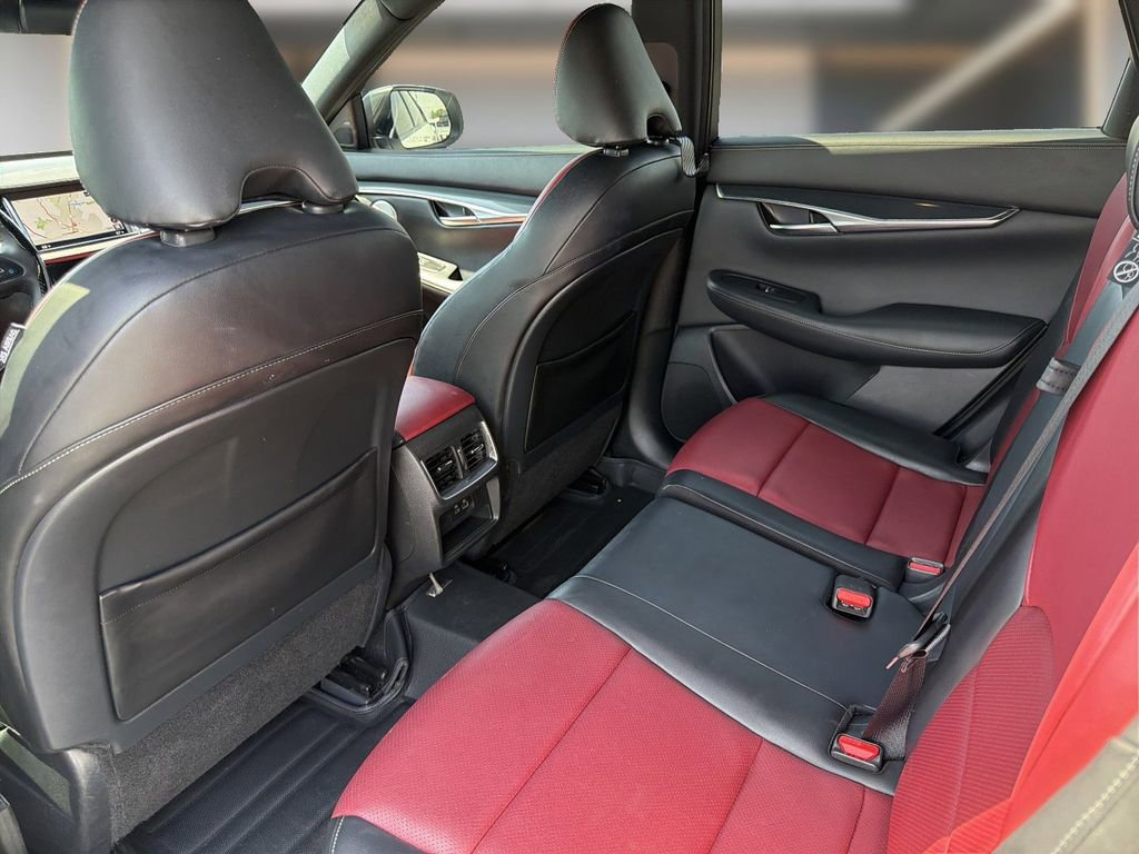 Used 2024 INFINITI QX50 Sport FWD image 14