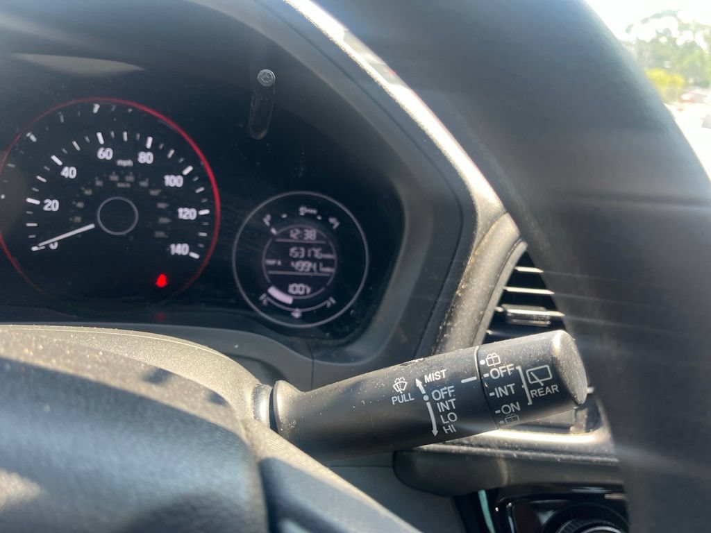 Used 2017 Honda HR-V LX image 16
