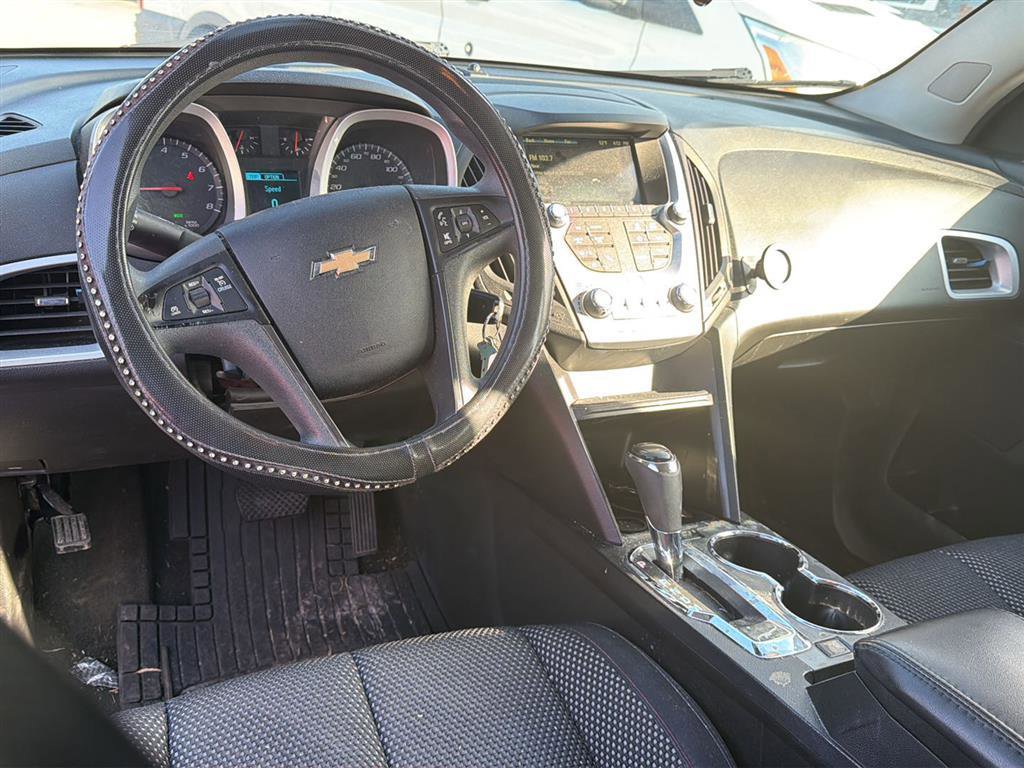 Used 2017 Chevrolet Equinox LS image 6