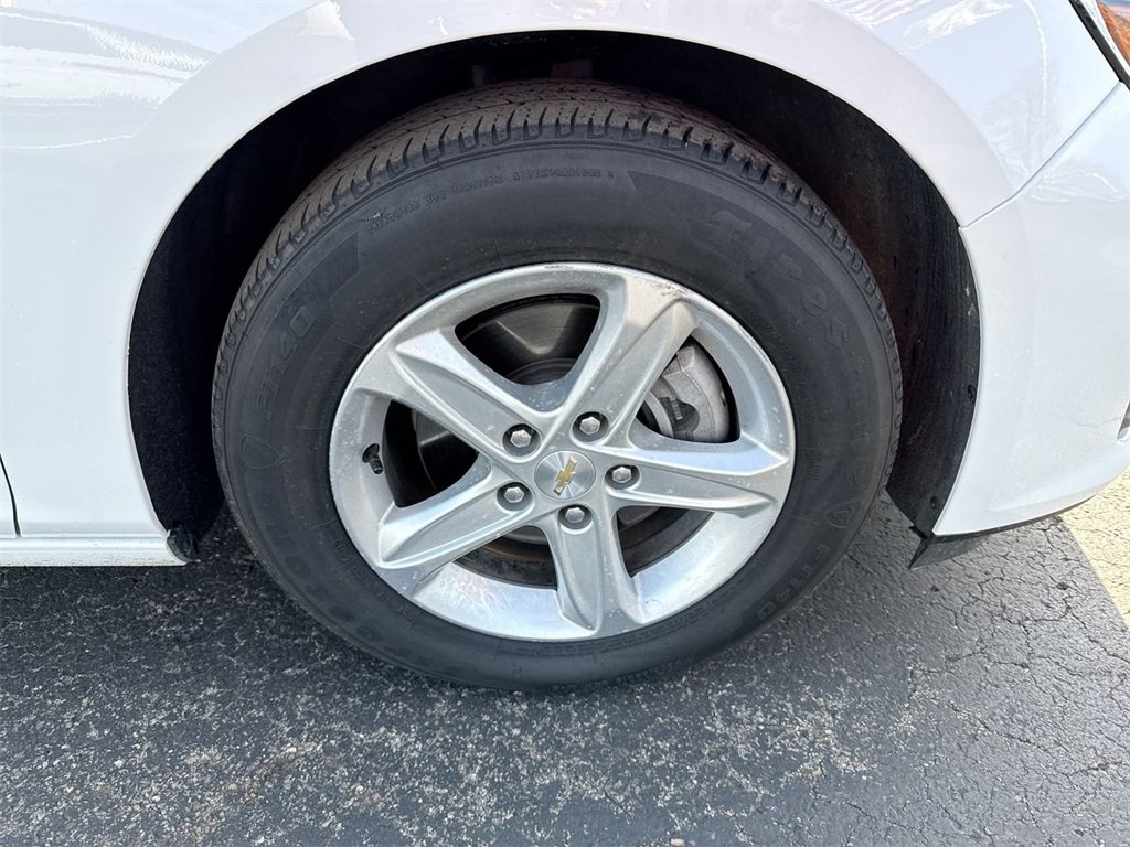 Used 2023 Chevrolet Malibu LS w/ Driver Confidence Package image 10