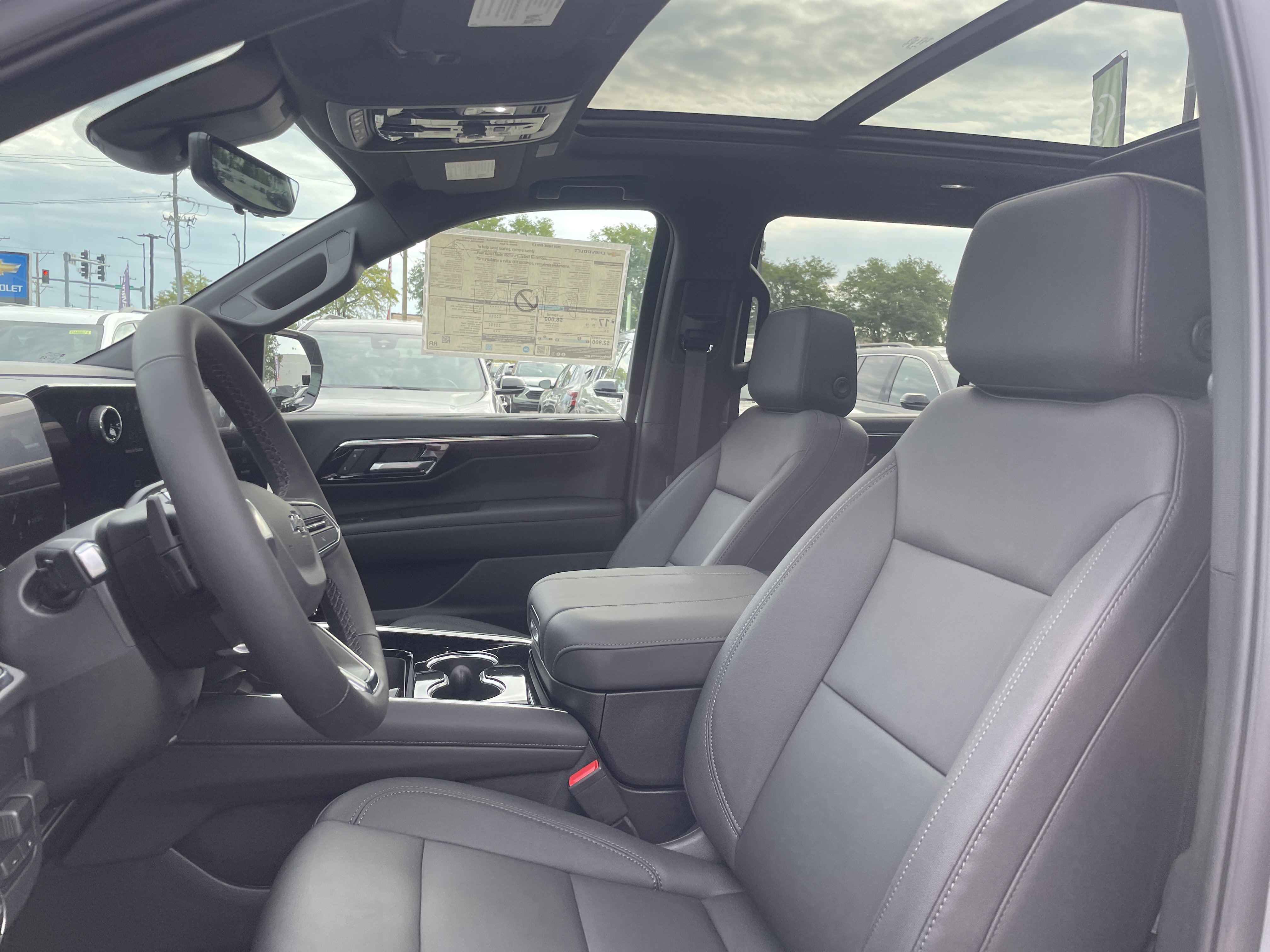 New 2026 Chevrolet Tahoe Z71 w/ Z71 Off-Road Package AWD/4WD image 15