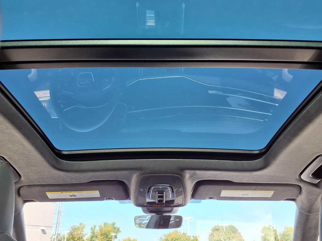 New 2026 Audi SQ8 Prestige AWD/4WD image 25