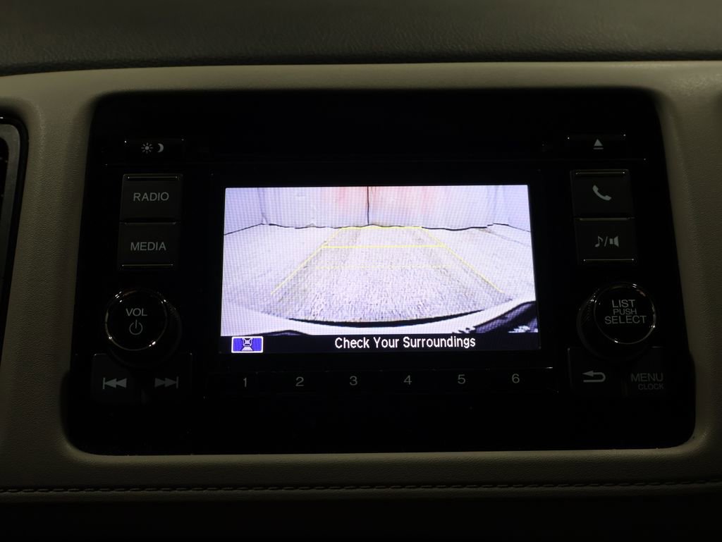 Used 2022 Honda HR-V LX image 27