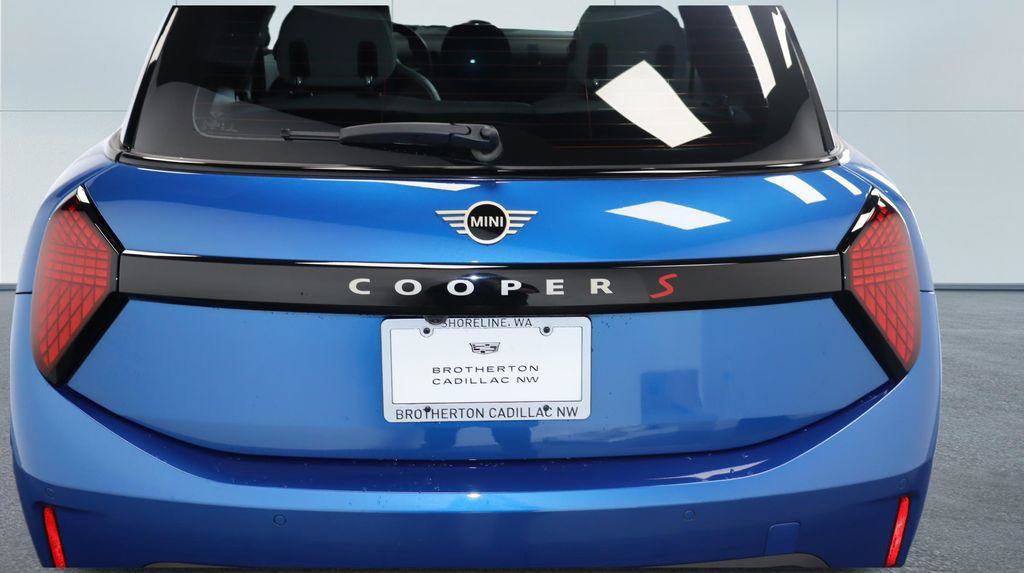 Used 2025 MINI Cooper S FWD image 16