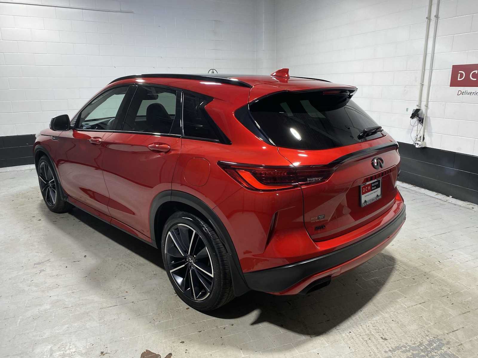 Used 2023 INFINITI QX50 Sport AWD/4WD image 4