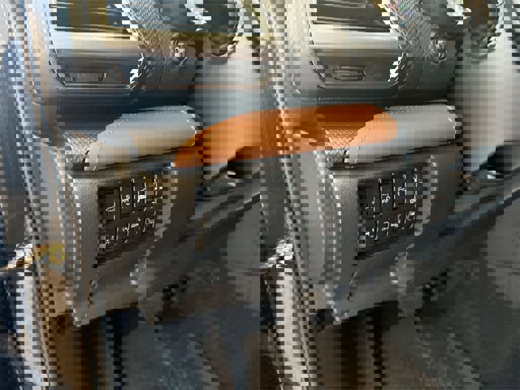 Used 2022 Subaru Forester Touring w/ Popular Package #3 image 33