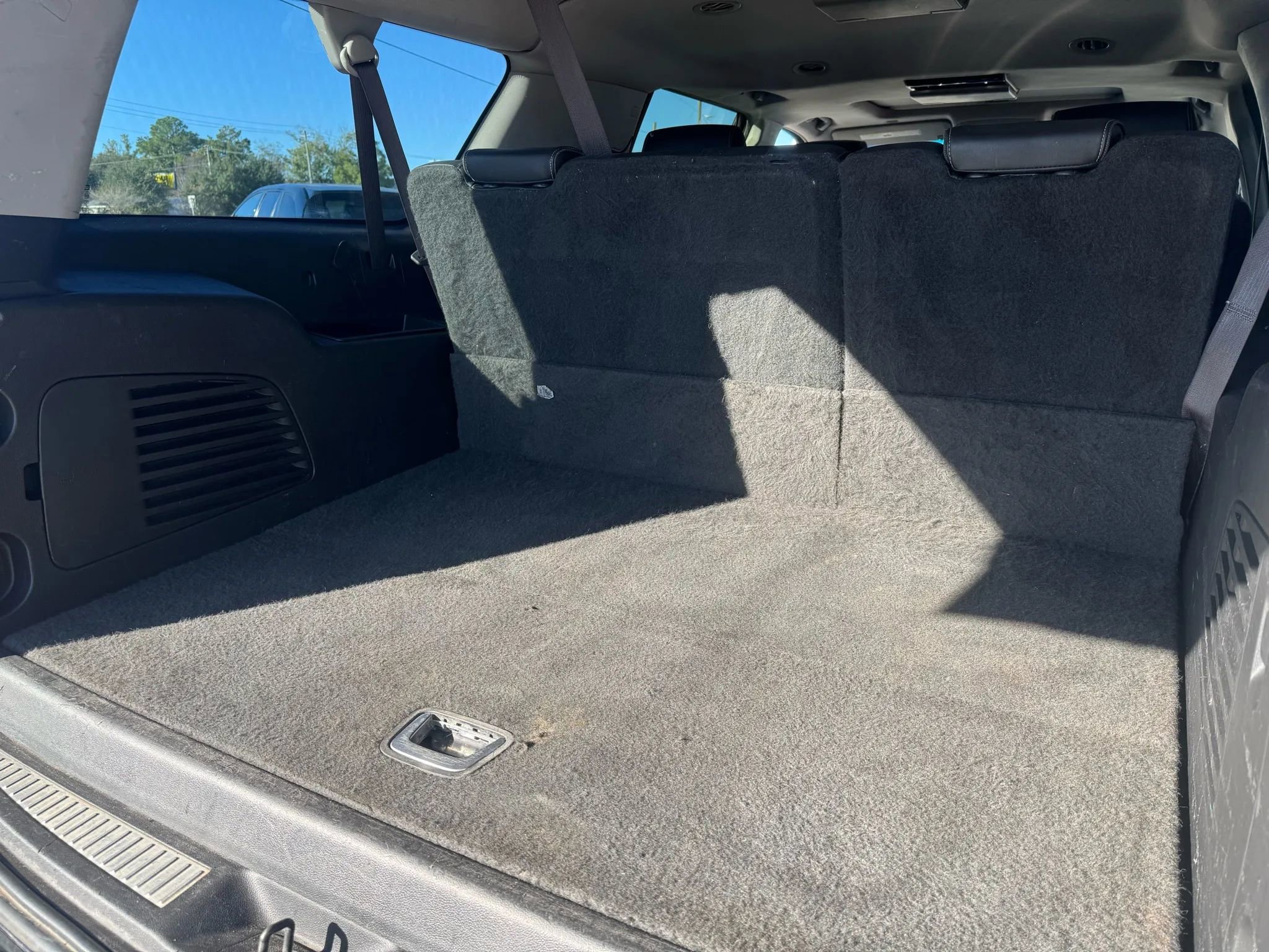 Used 2015 GMC Yukon XL Denali w/ Premium Package image 5