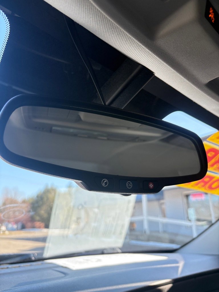 Used 2011 Chevrolet Camaro LT image 18