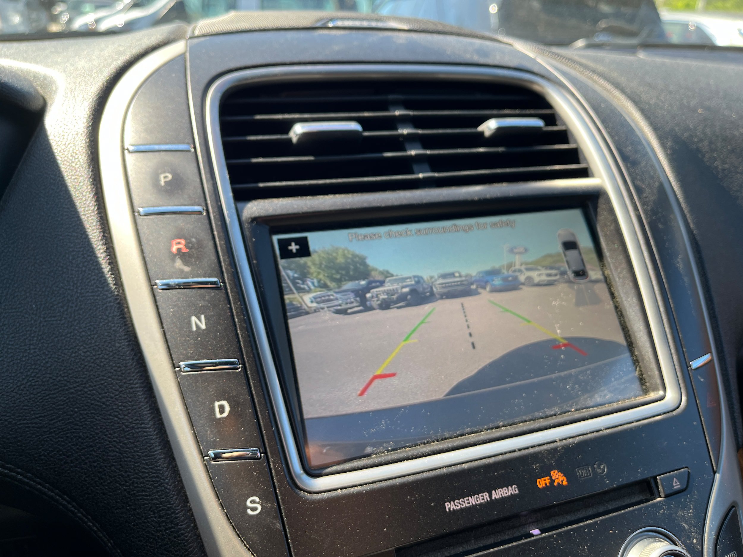 Used 2017 Lincoln MKX Reserve AWD/4WD image 15