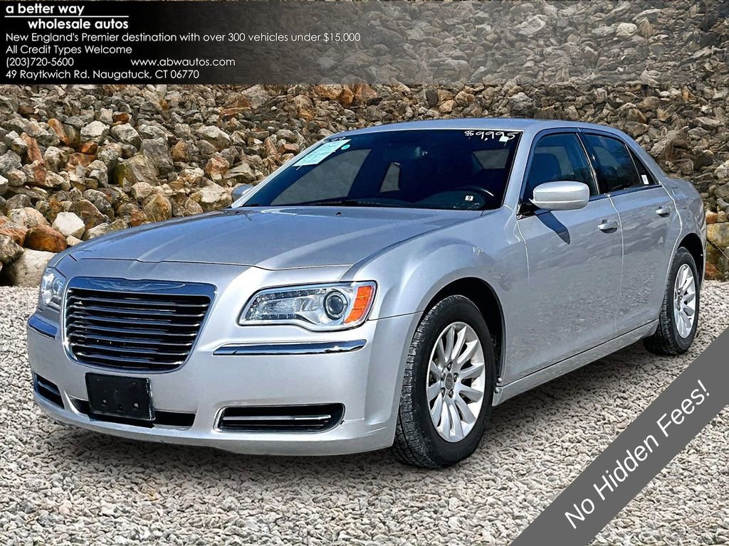 Used 2012 Chrysler 300 RWD image 1