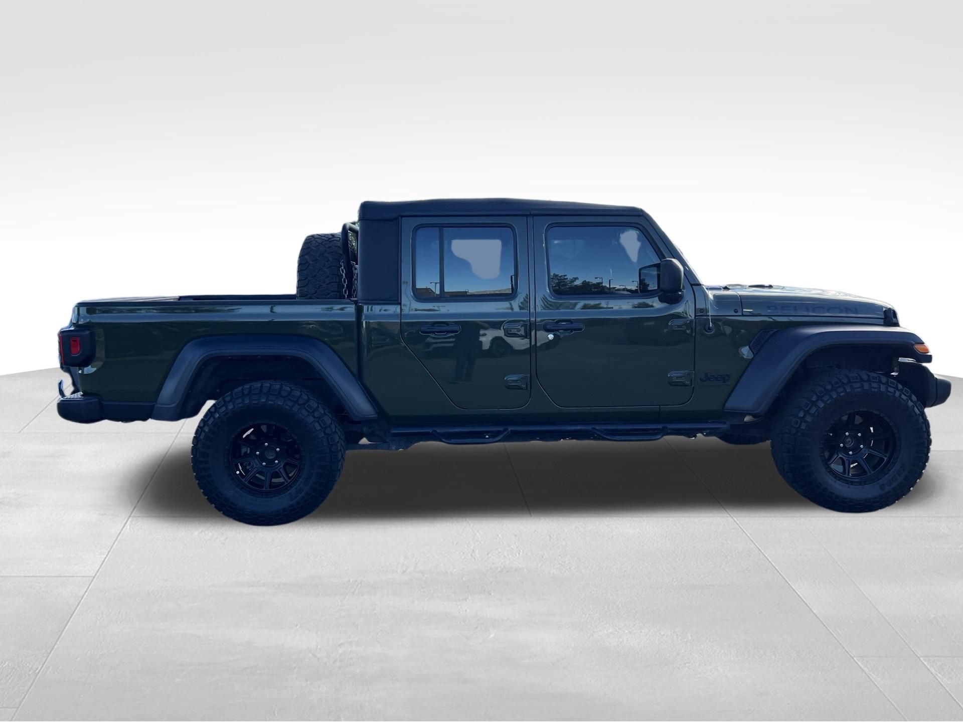 Used 2022 Jeep Gladiator Sport w/ Trailer Tow Package AWD/4WD image 4