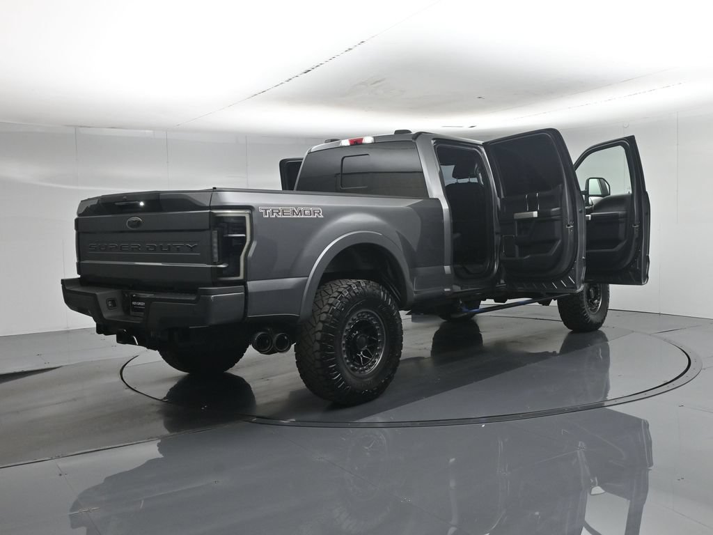 Used 2022 Ford F250 Lariat w/ Tremor Off-Road Package AWD/4WD image 35