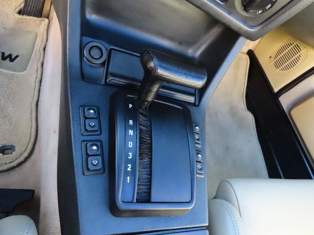 Used 1987 BMW 325i 325i image 26