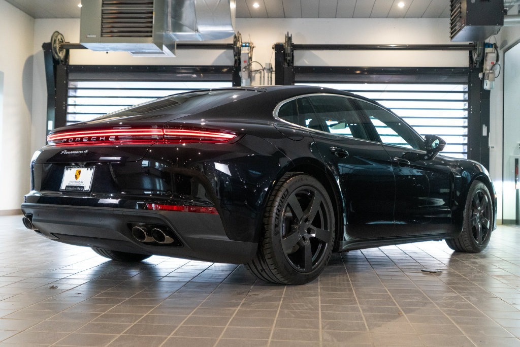 New 2026 Porsche Panamera 4 AWD/4WD image 9