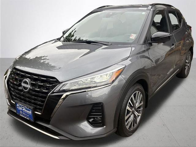Certified 2023 Nissan Kicks SR image 2