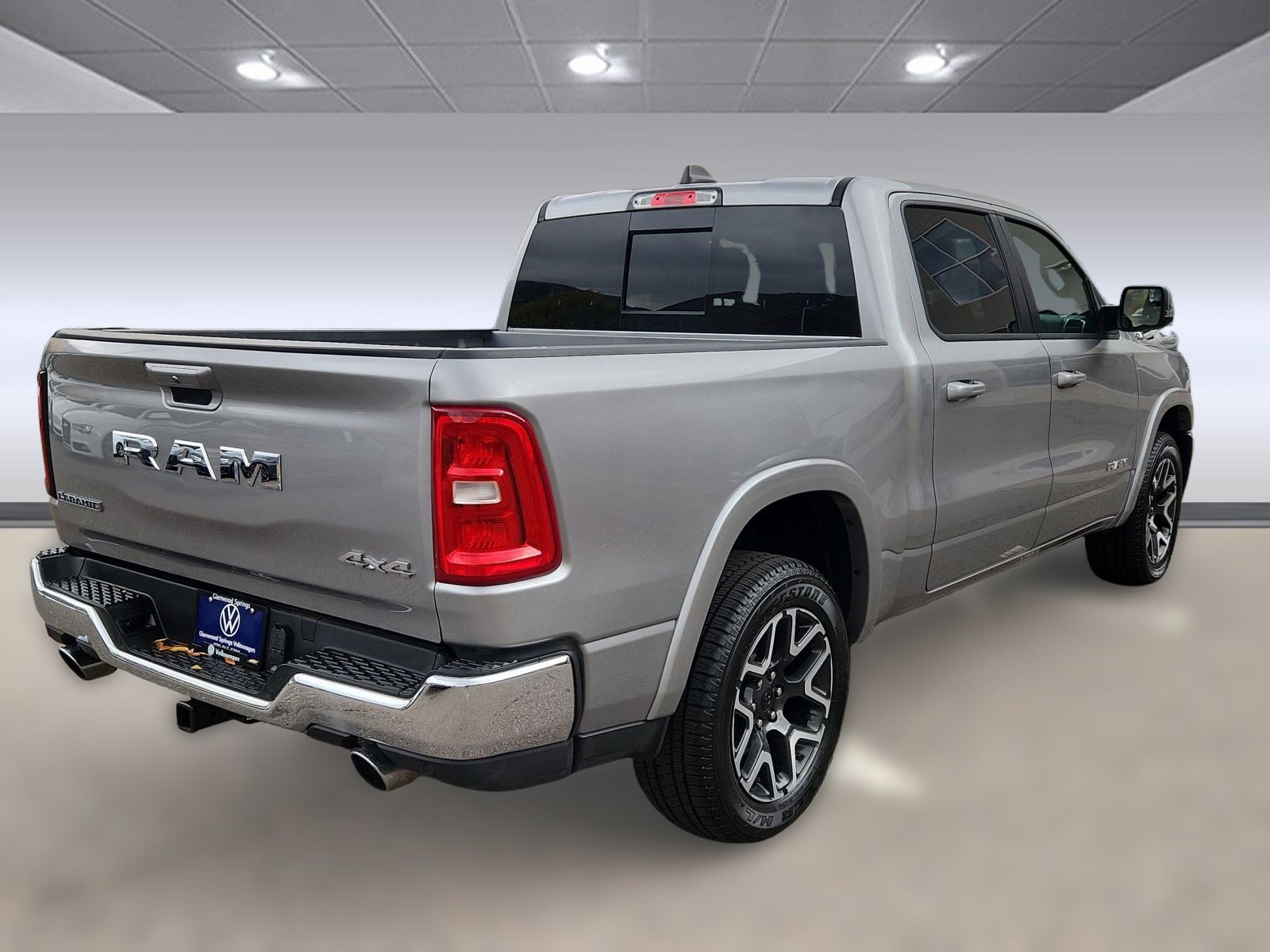 Used 2025 RAM 1500 Laramie image 3
