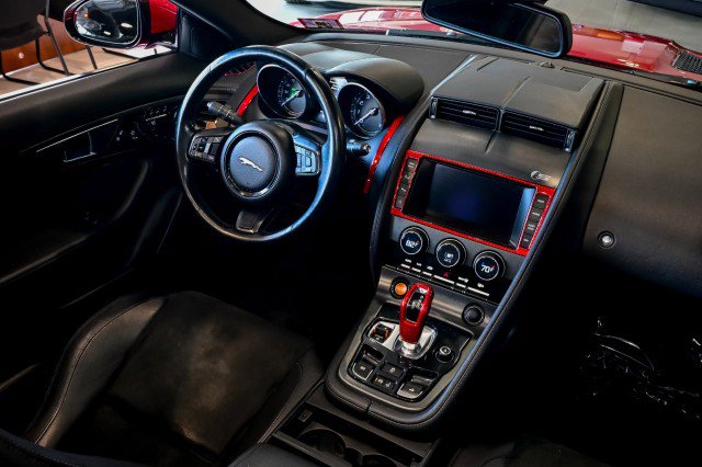 Used 2014 Jaguar F-TYPE S image 27