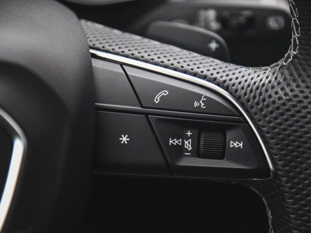 Used 2024 Audi SQ8 Premium Plus image 35