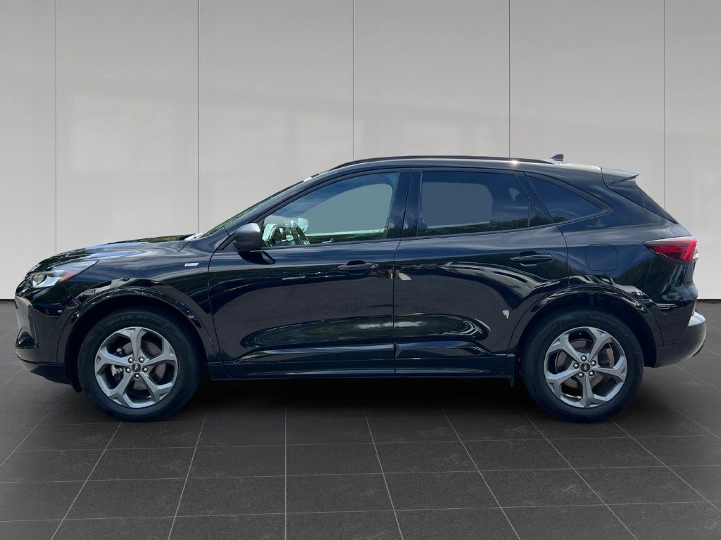 Used 2024 Ford Escape ST-Line AWD/4WD image 2