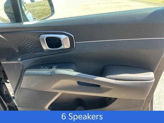 Used 2025 Kia Sorento S image 23