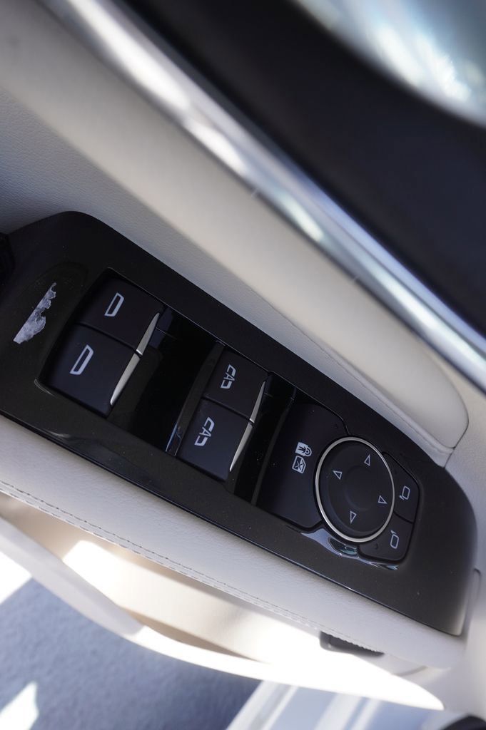 New 2025 Cadillac CT4 Premium Luxury image 16