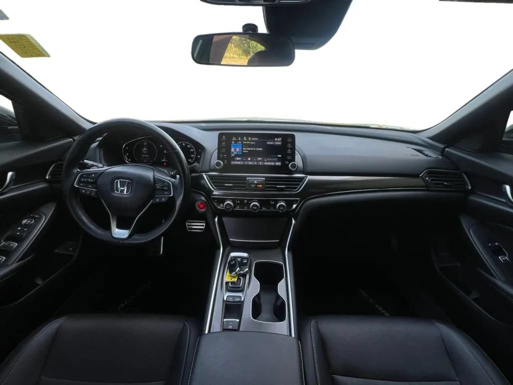 Used 2022 Honda Accord Sport image 10