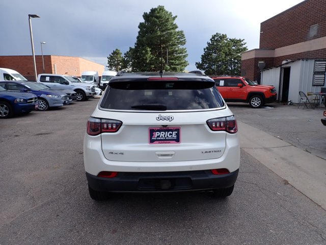 Used 2018 Jeep Compass Limited w/ Navigation Group AWD/4WD image 3