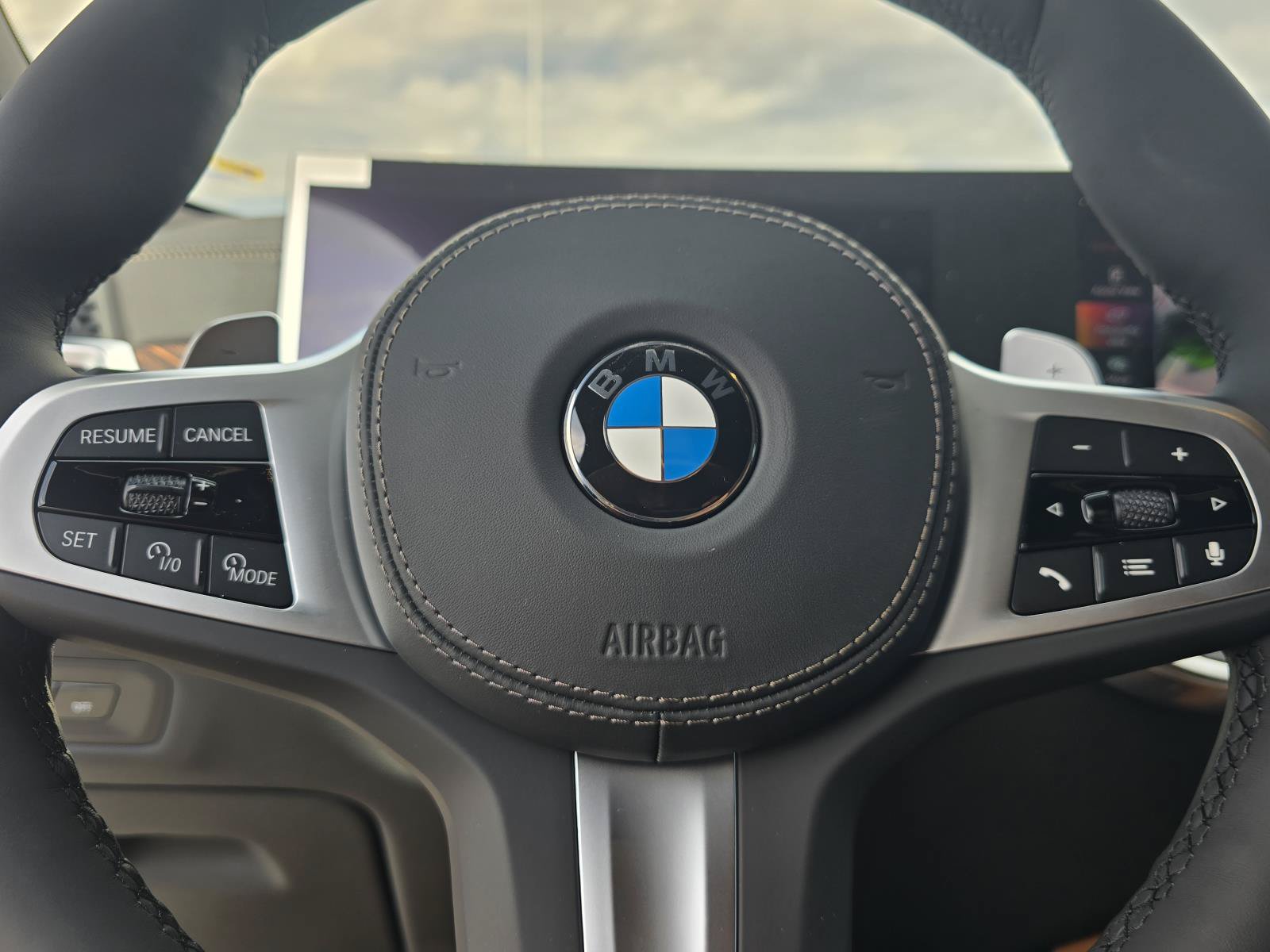 New 2027 BMW X6 xDrive40i w/ Climate Comfort Package AWD/4WD image 22