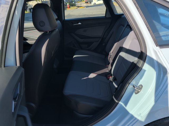 New 2027 Volkswagen Jetta GLI Autobahn FWD image 22