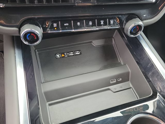 Certified 2025 Chevrolet Tahoe Premier AWD/4WD image 37