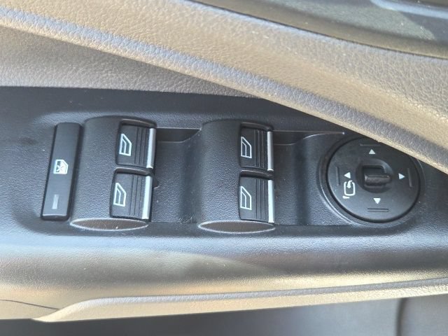 Used 2022 Ford Transit Connect XLT FWD image 22