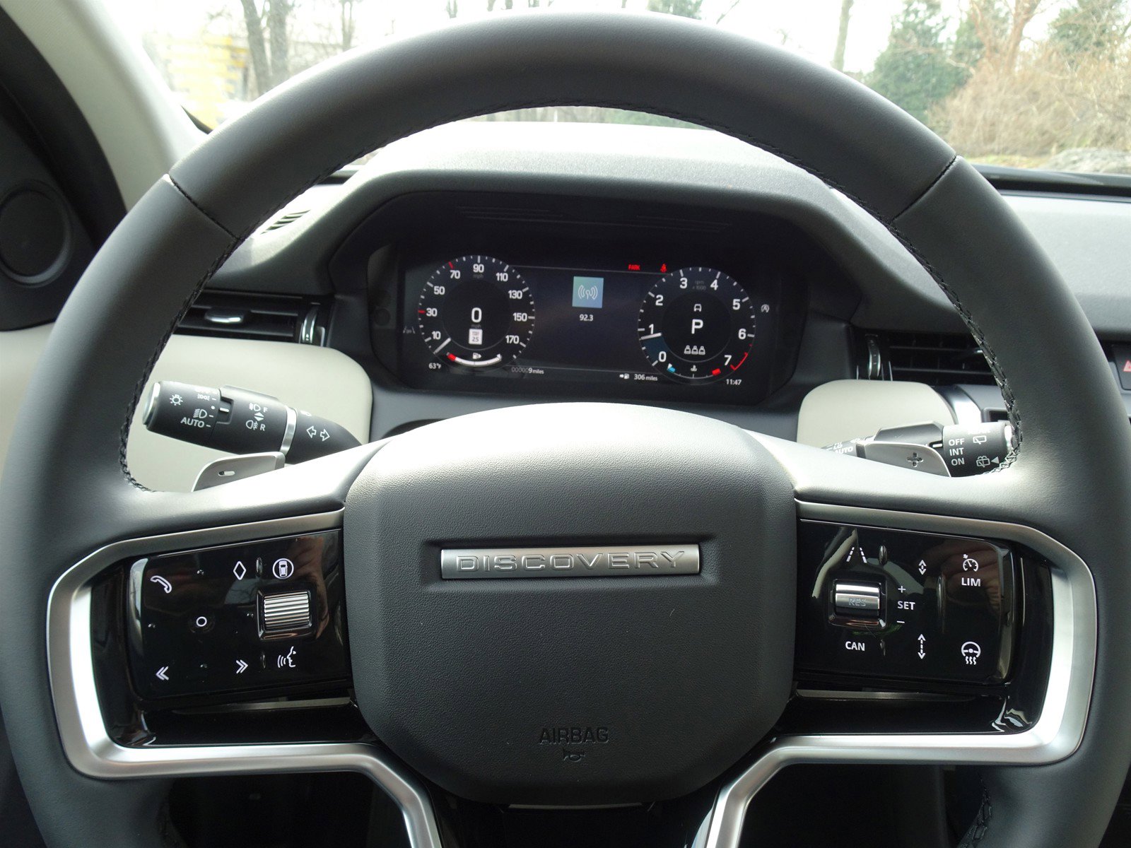 New 2025 Land Rover Discovery Sport S image 23