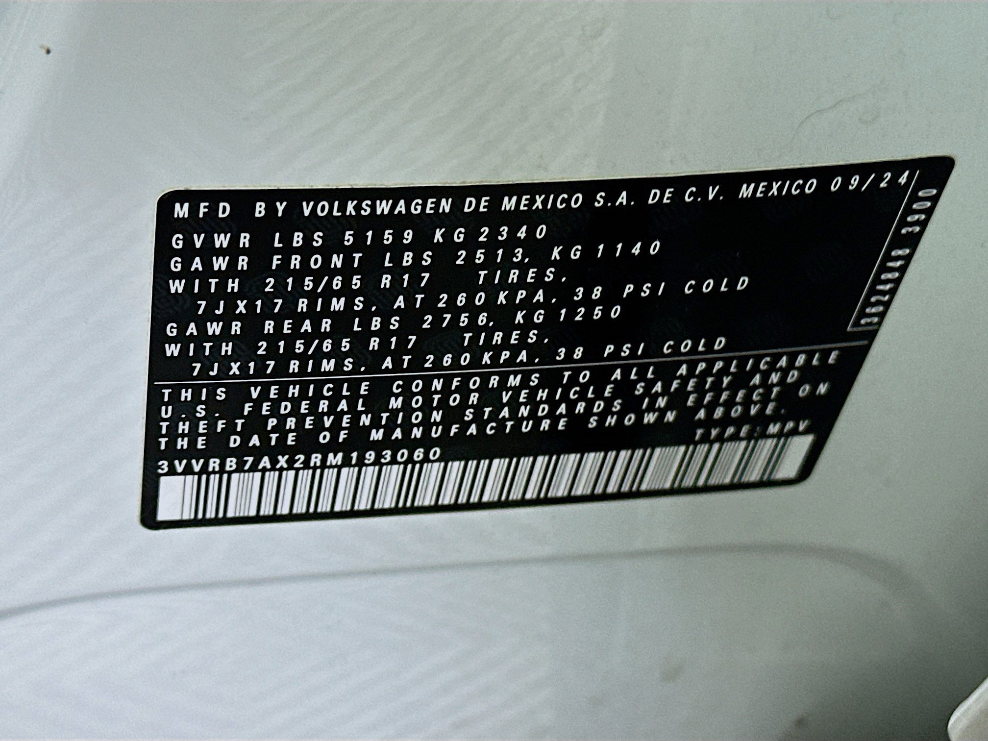 Used 2024 Volkswagen Tiguan S image 12