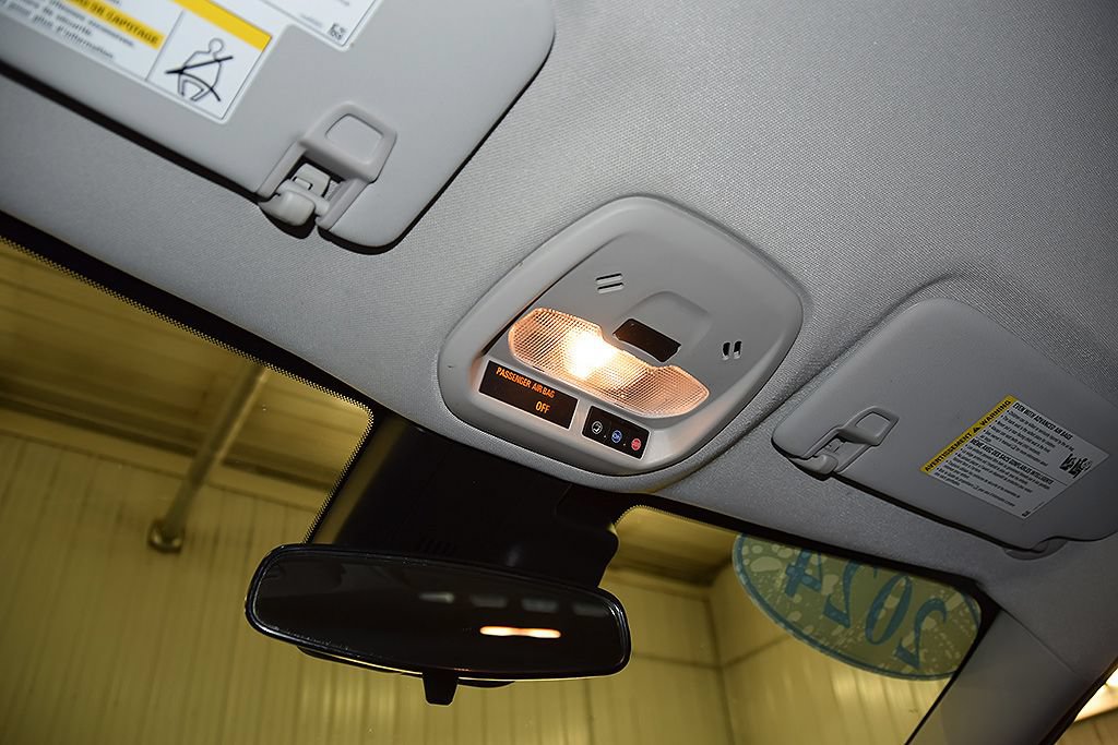 Used 2024 Chevrolet Trax ACTIV w/ Driver Confidence Package FWD image 26