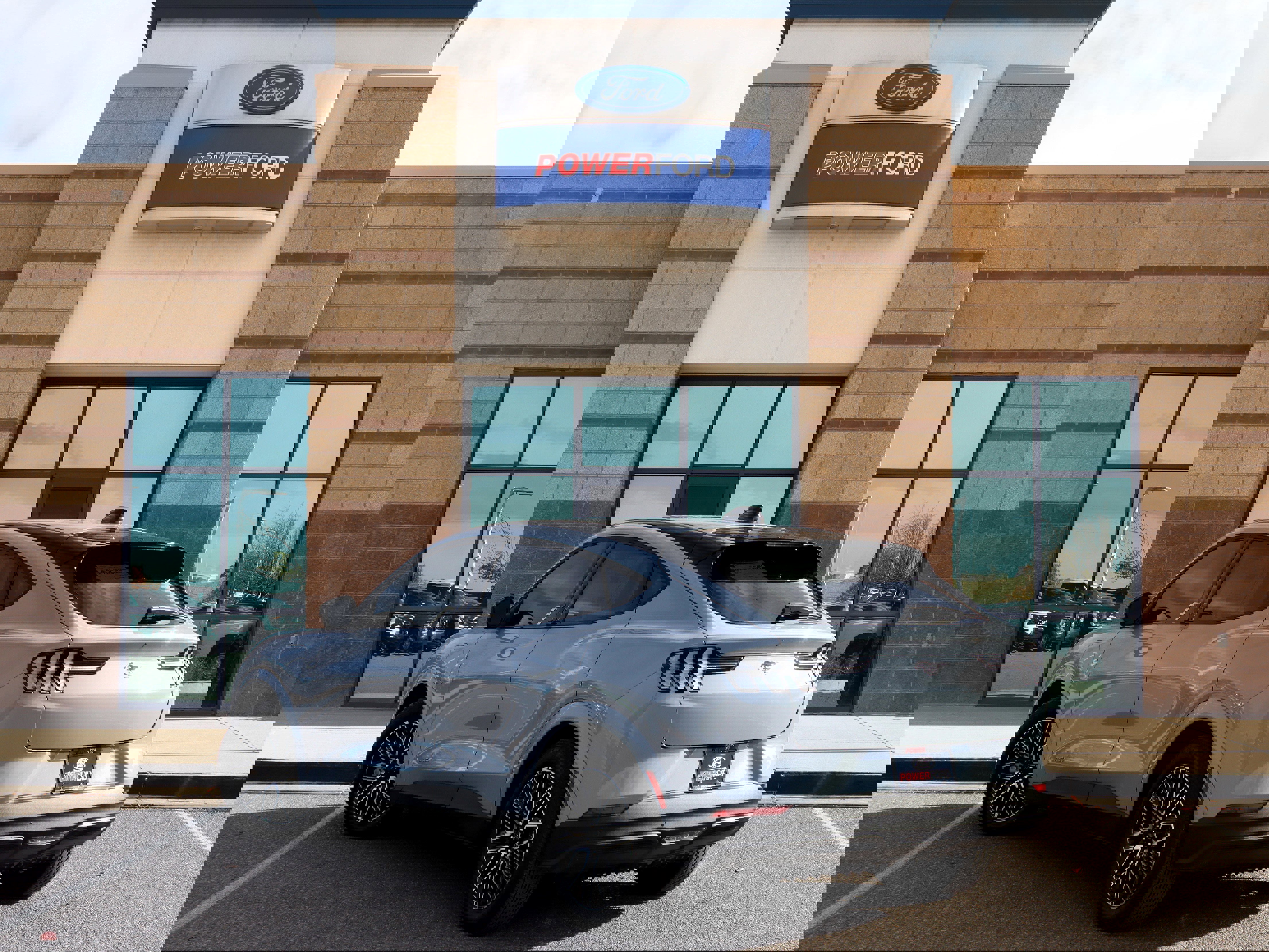 New 2025 Ford Mustang Mach-E Premium image 8