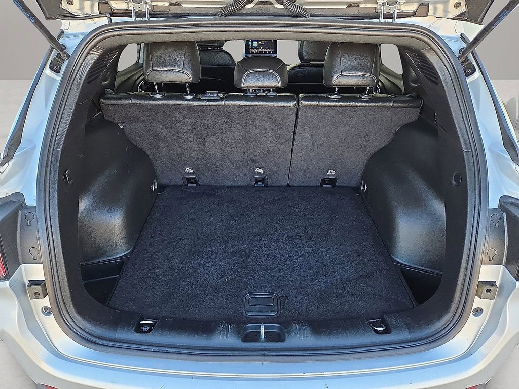 Used 2024 Jeep Compass Latitude image 15