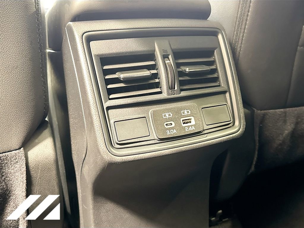 Certified 2025 Subaru Forester Premium image 25