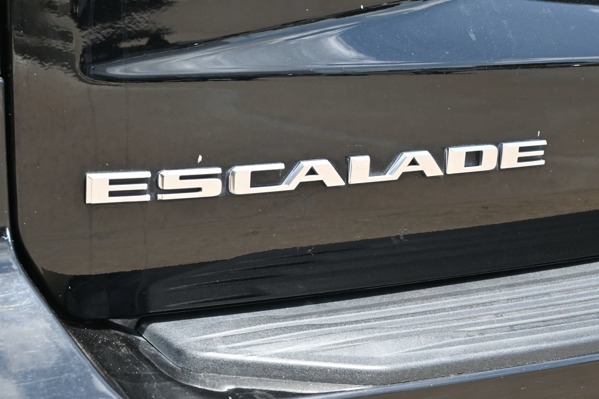 Used 2021 Cadillac Escalade Luxury RWD image 22