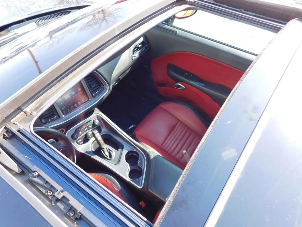 Used 2015 Dodge Challenger R/T Plus image 12