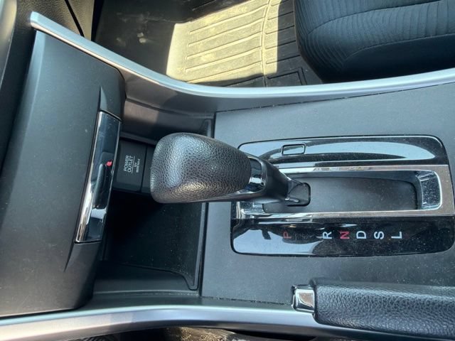 Used 2015 Honda Accord LX image 10