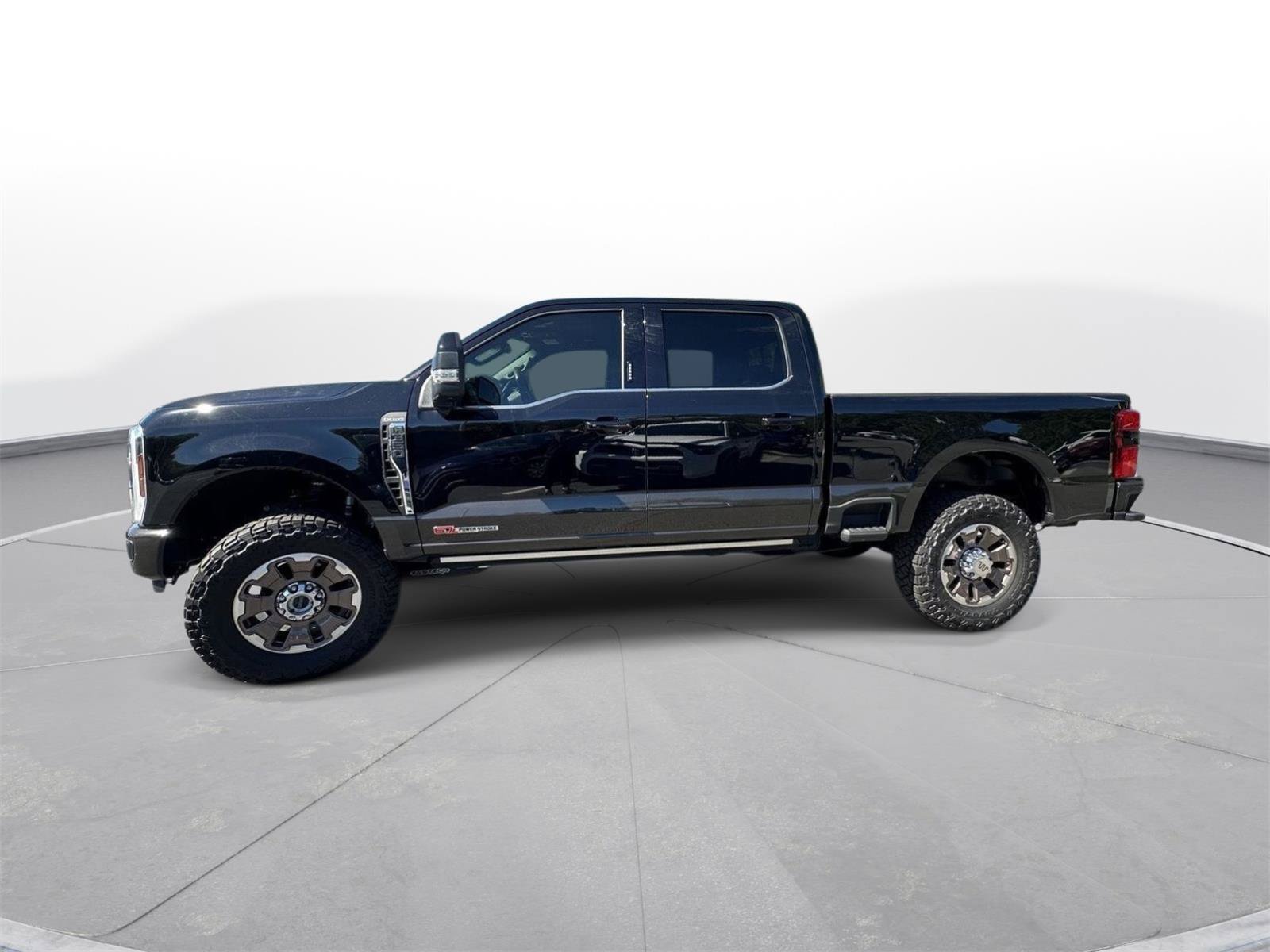 Used 2024 Ford F350 King Ranch AWD/4WD image 9