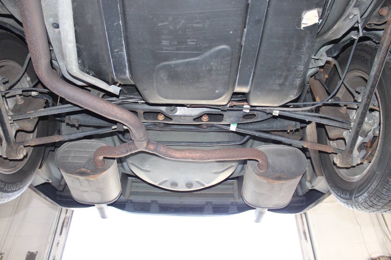 Used 2002 Chevrolet Monte Carlo SS w/ Preferred Equipment Group FWD image 26