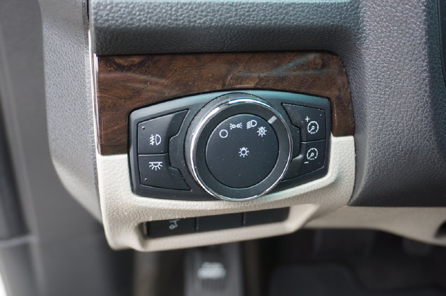 Used 2013 Ford Explorer Limited FWD image 32