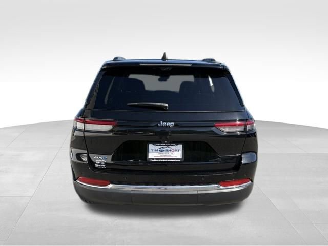 Used 2022 Jeep Grand Cherokee Limited 4xe w/ Luxury Tech Group II AWD/4WD image 9