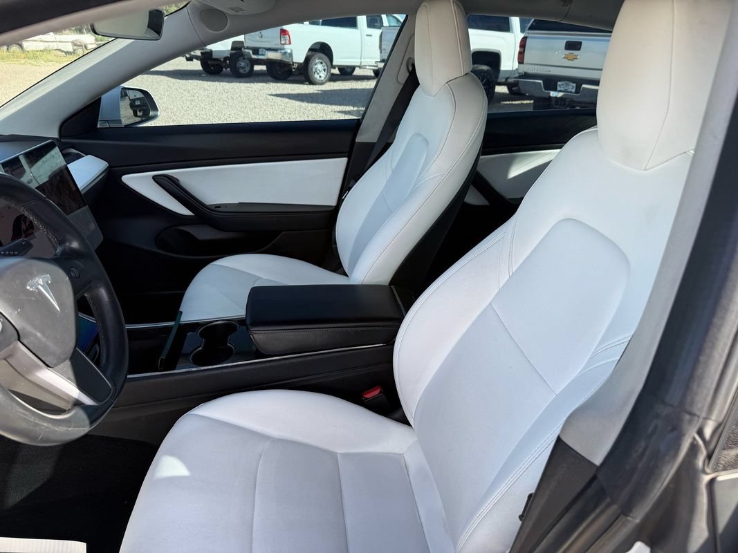 Used 2018 Tesla Model 3 Mid Range RWD image 31