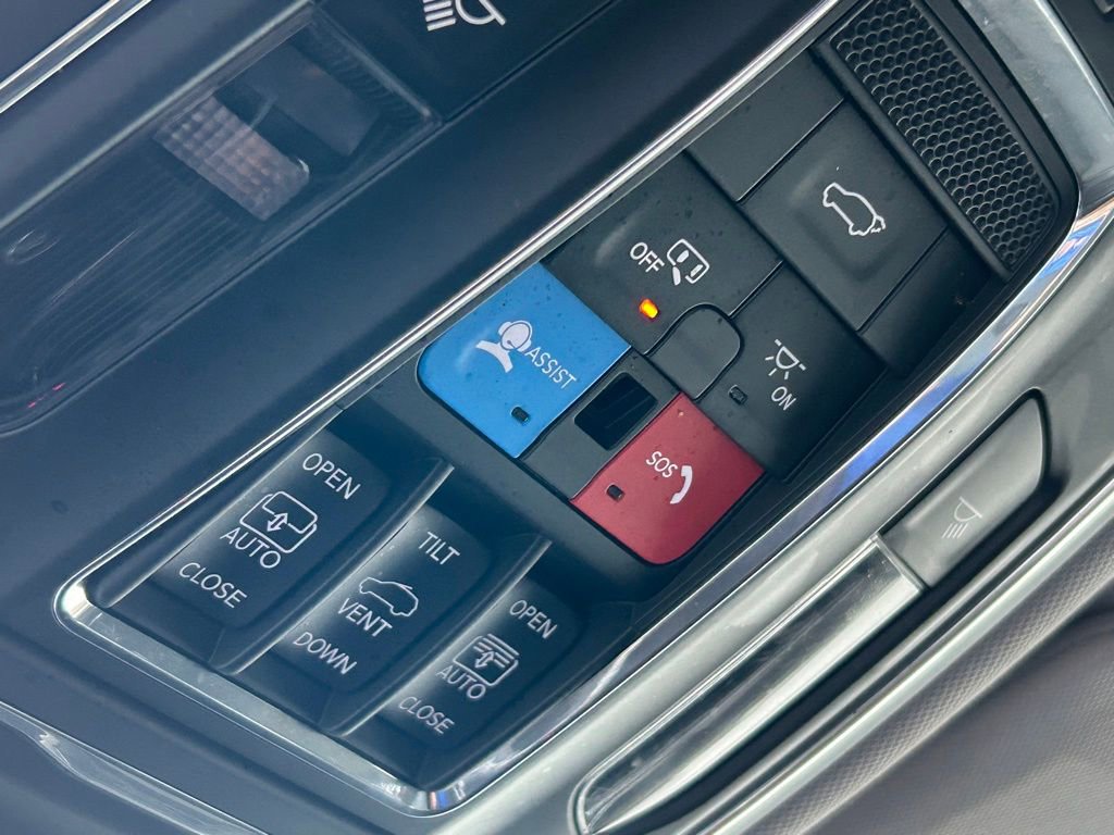 Used 2023 Jeep Grand Cherokee L Limited image 51