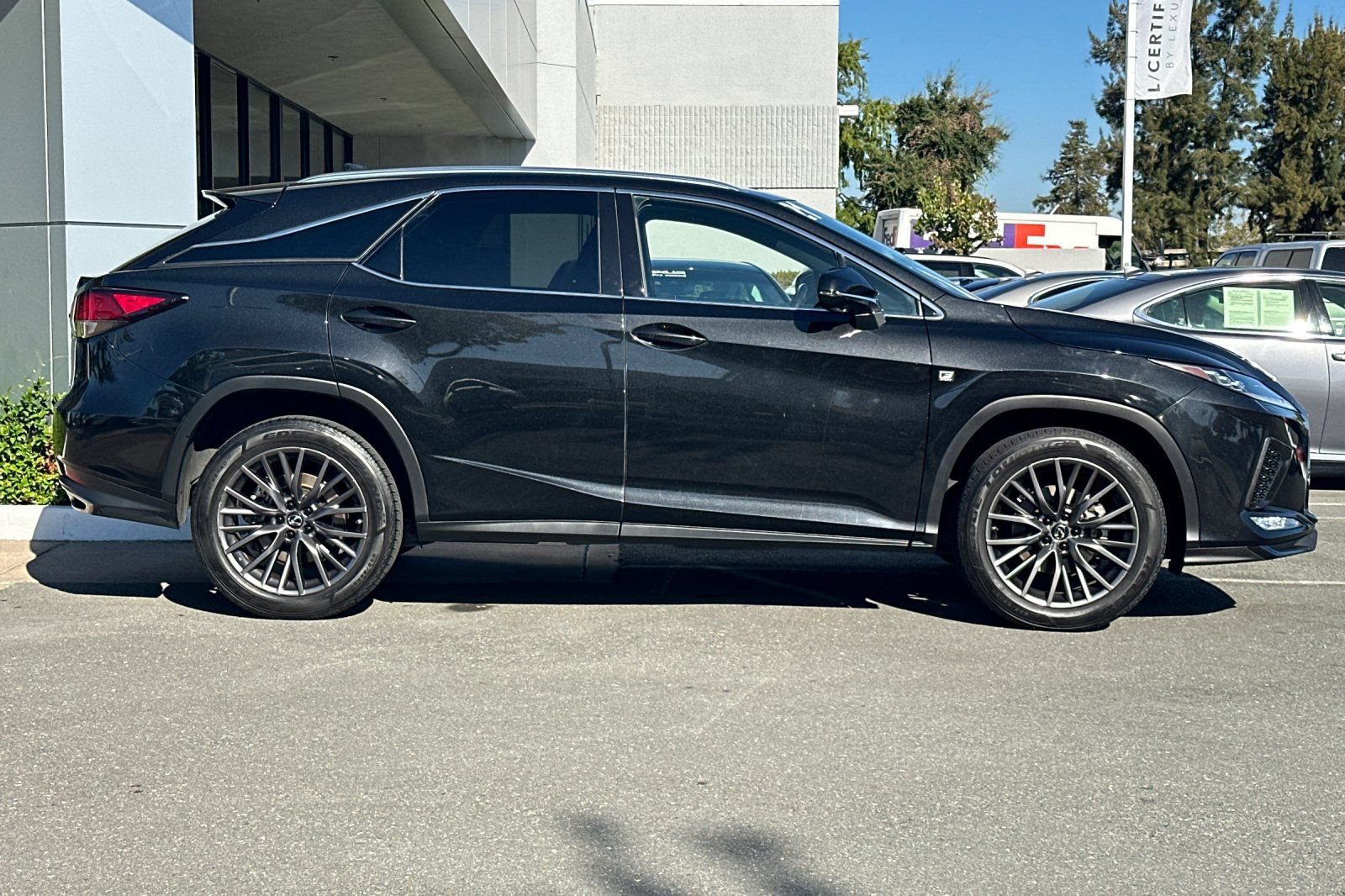 Used 2021 Lexus RX 350 F Sport w/ Cold Area Package (CT) AWD/4WD image 3