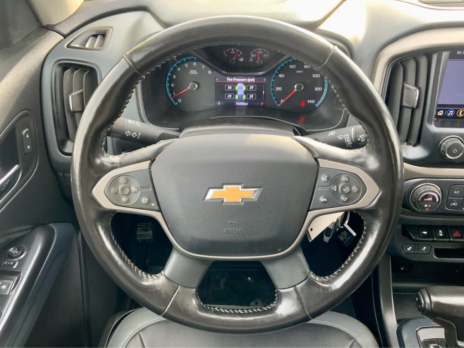 Used 2019 Chevrolet Colorado Z71 image 30