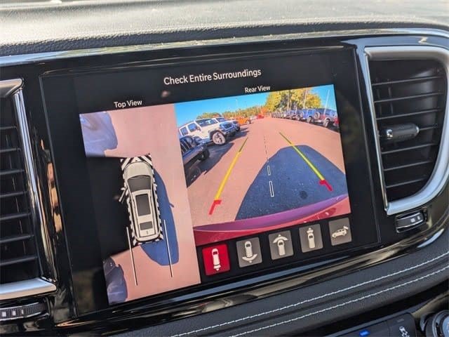 New 2026 Chrysler Pacifica Select FWD image 12